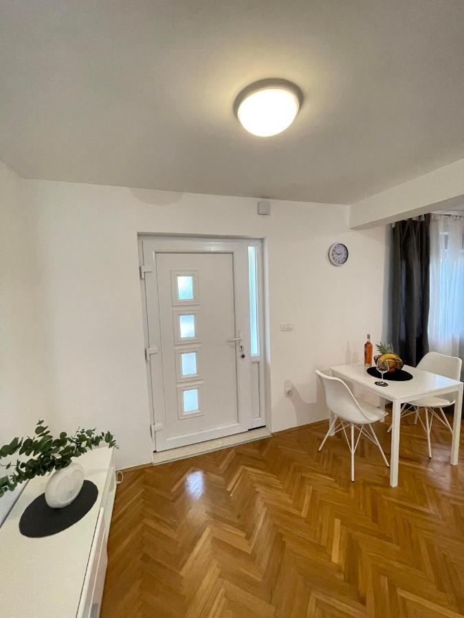 Apartment Maria 扎达尔 外观 照片